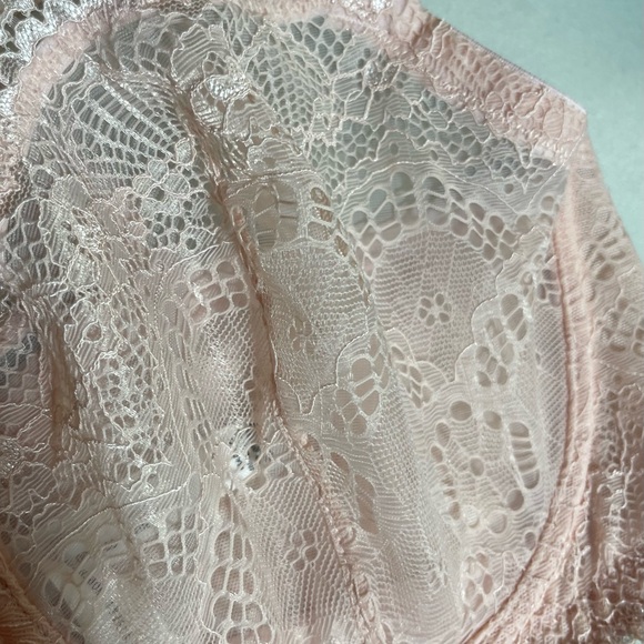 torrid Dusty Rose Lace Underwire Bra - Picture 5 of 5